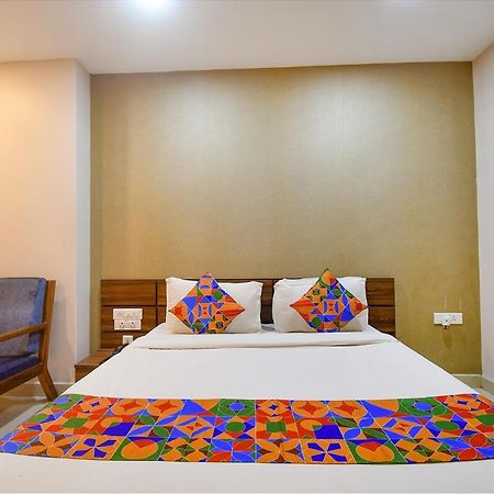 Fabhotel Royal Crystal ブバネーシュワル エクステリア 写真