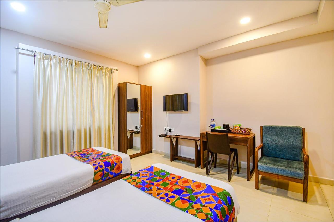 Fabhotel Royal Crystal ブバネーシュワル エクステリア 写真